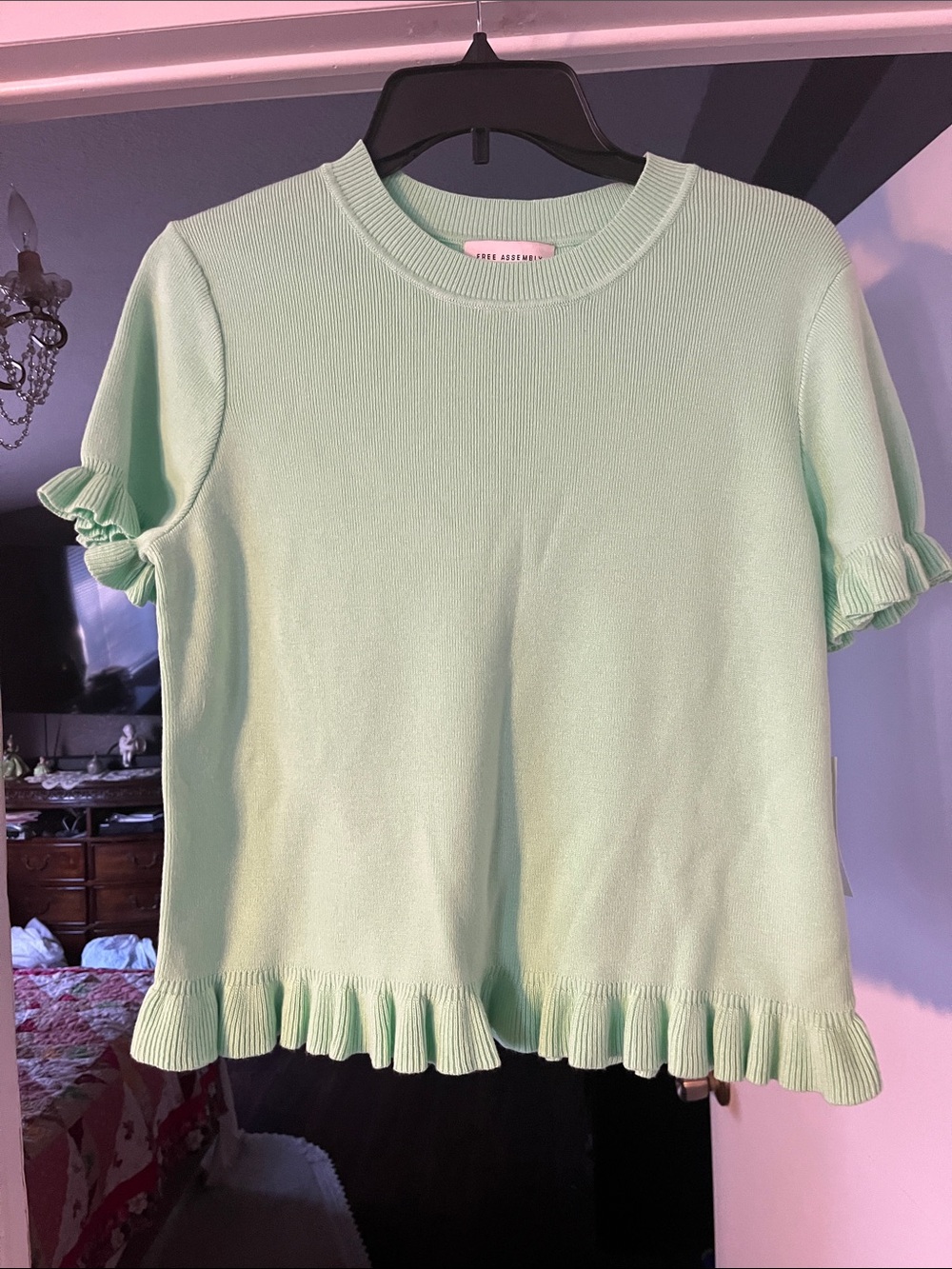 Ruffle-Hem Short Sleeve Top - Mint Green